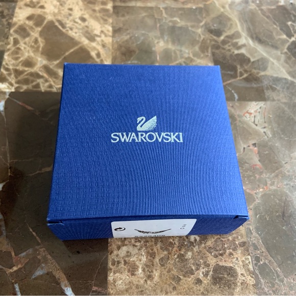 New Swarovski Crystal Necklace - Picture 7 of 8